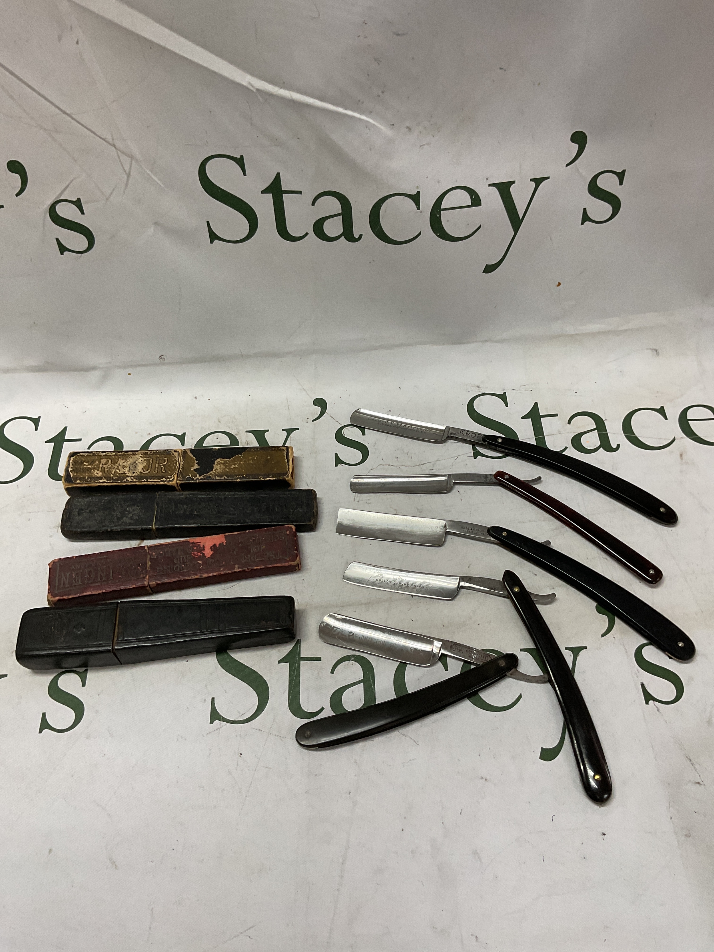 Five vintage straight cut razors to inc Taylor's eyewitness, Kroppe etc.