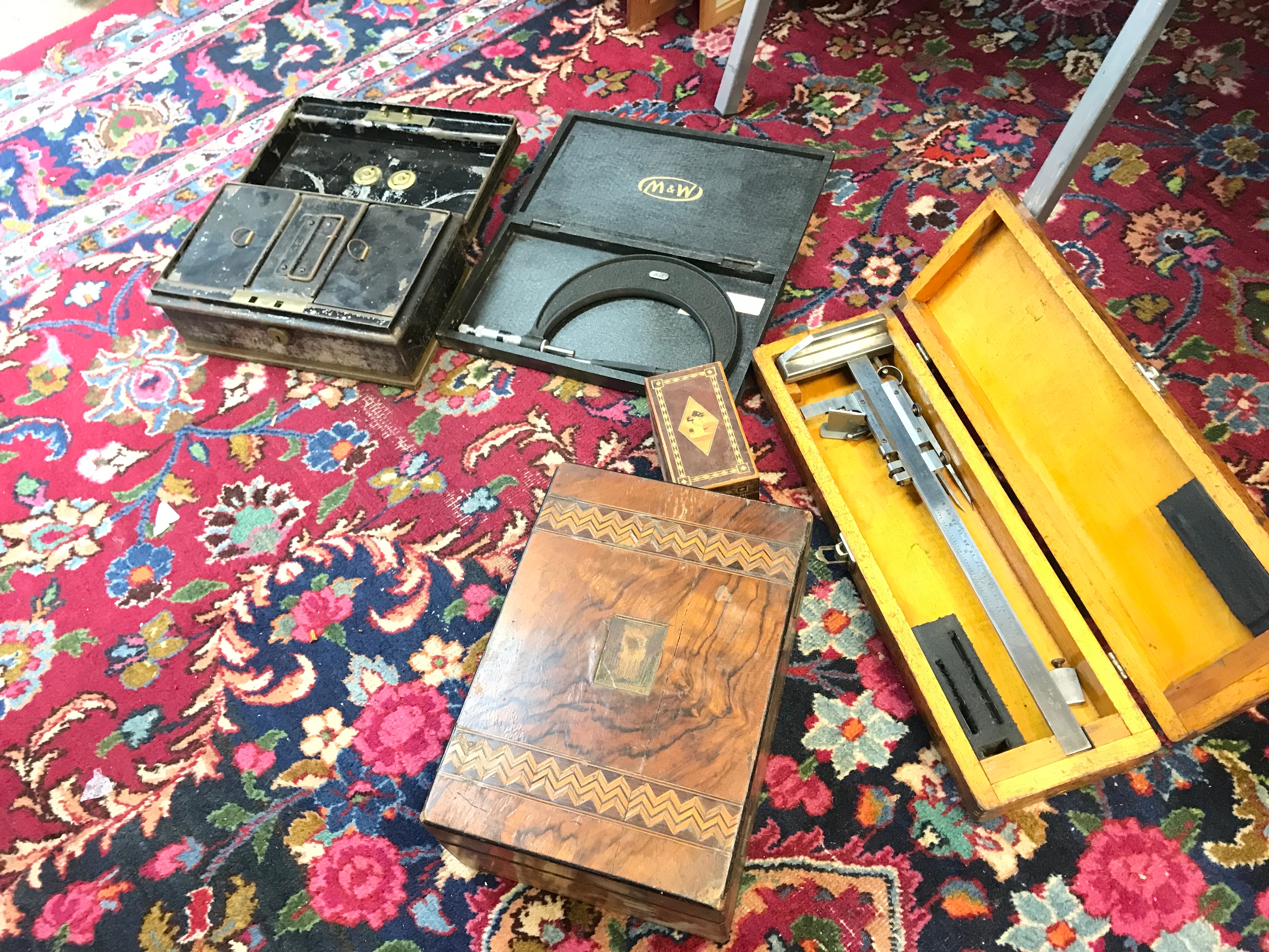 A Collection of wooden and metal boxes, no Reserve 