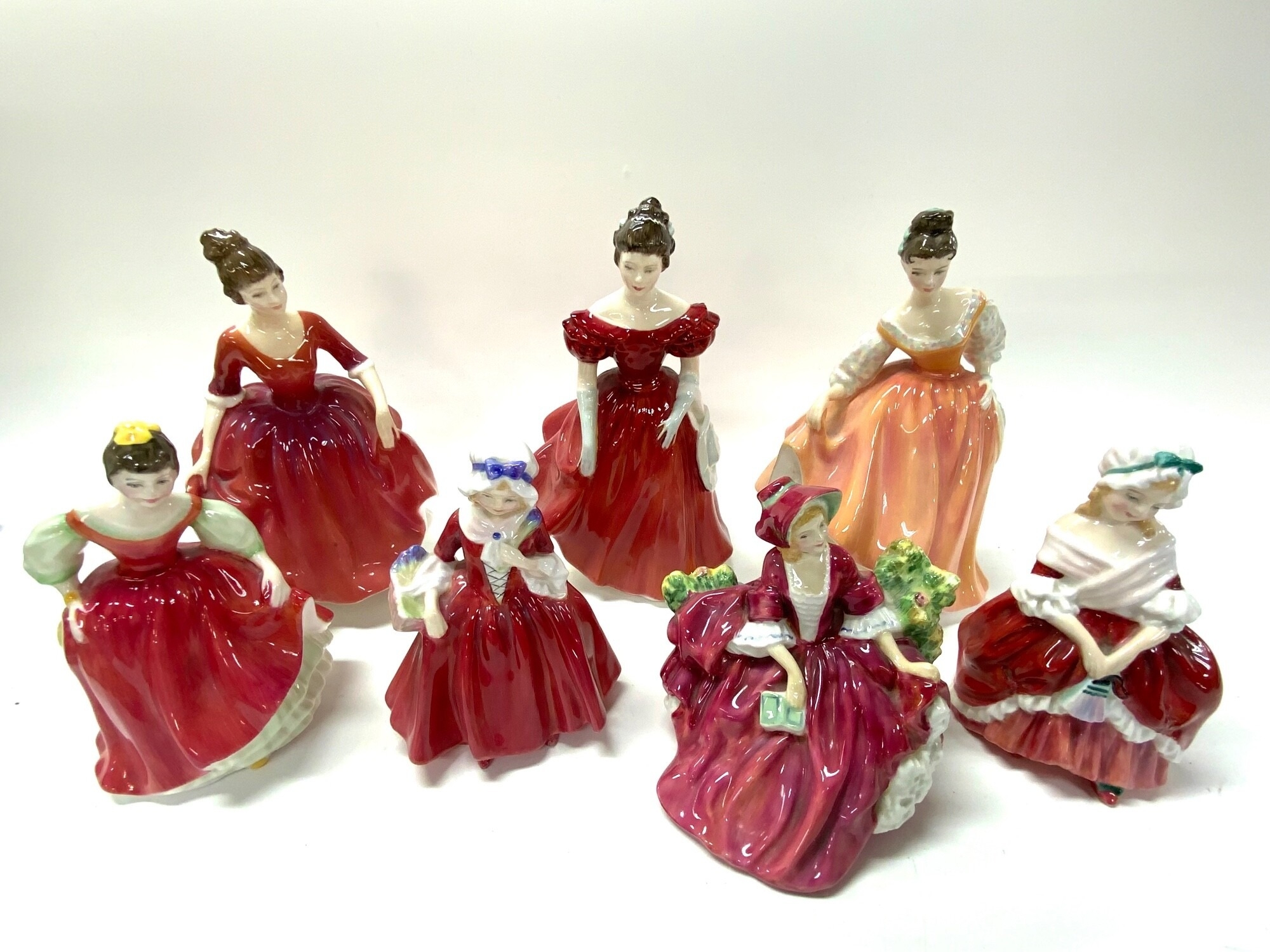 6 Royal lady Doulton figurines.