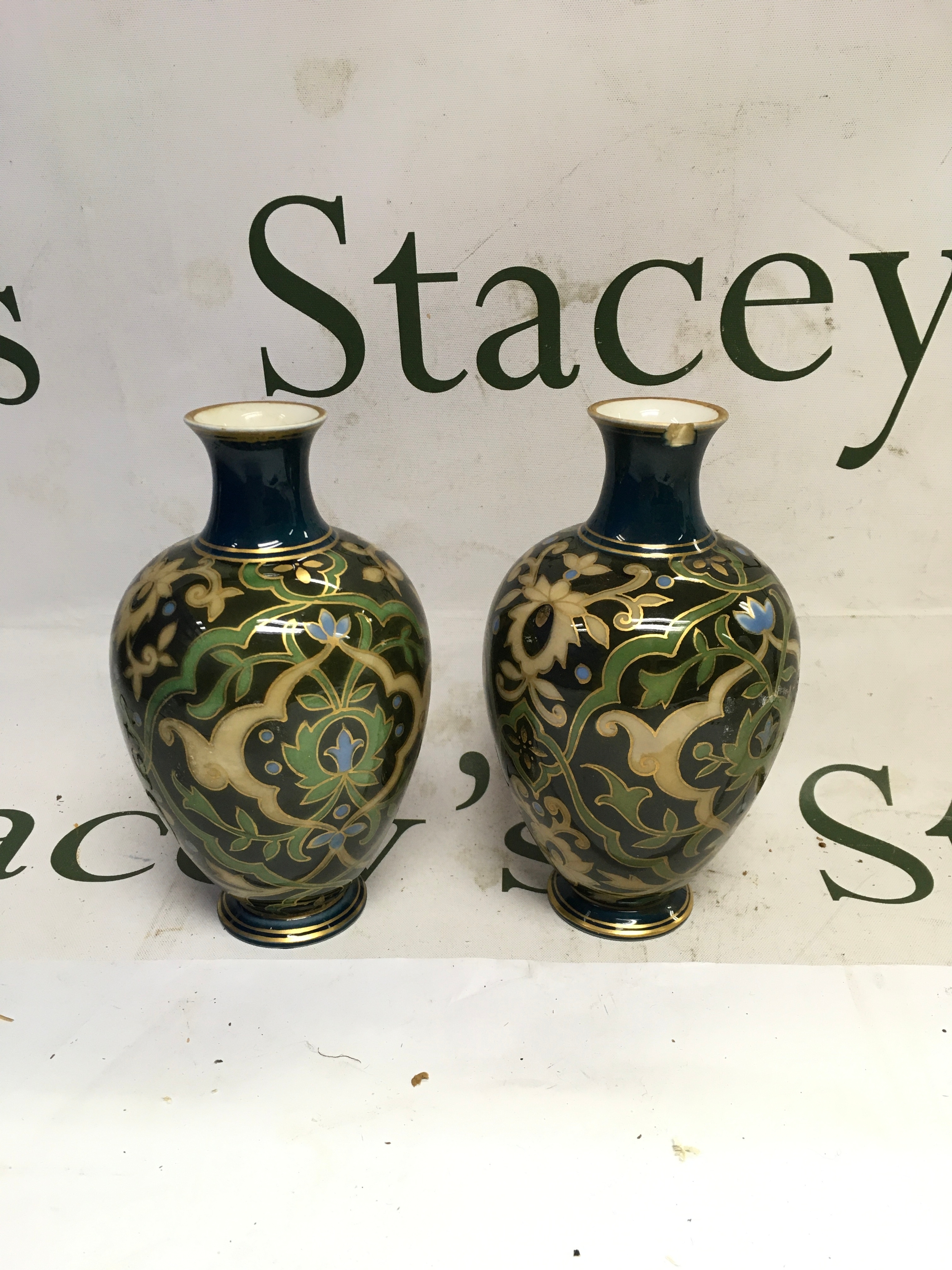 A pair of vintage porcelain bud vases 