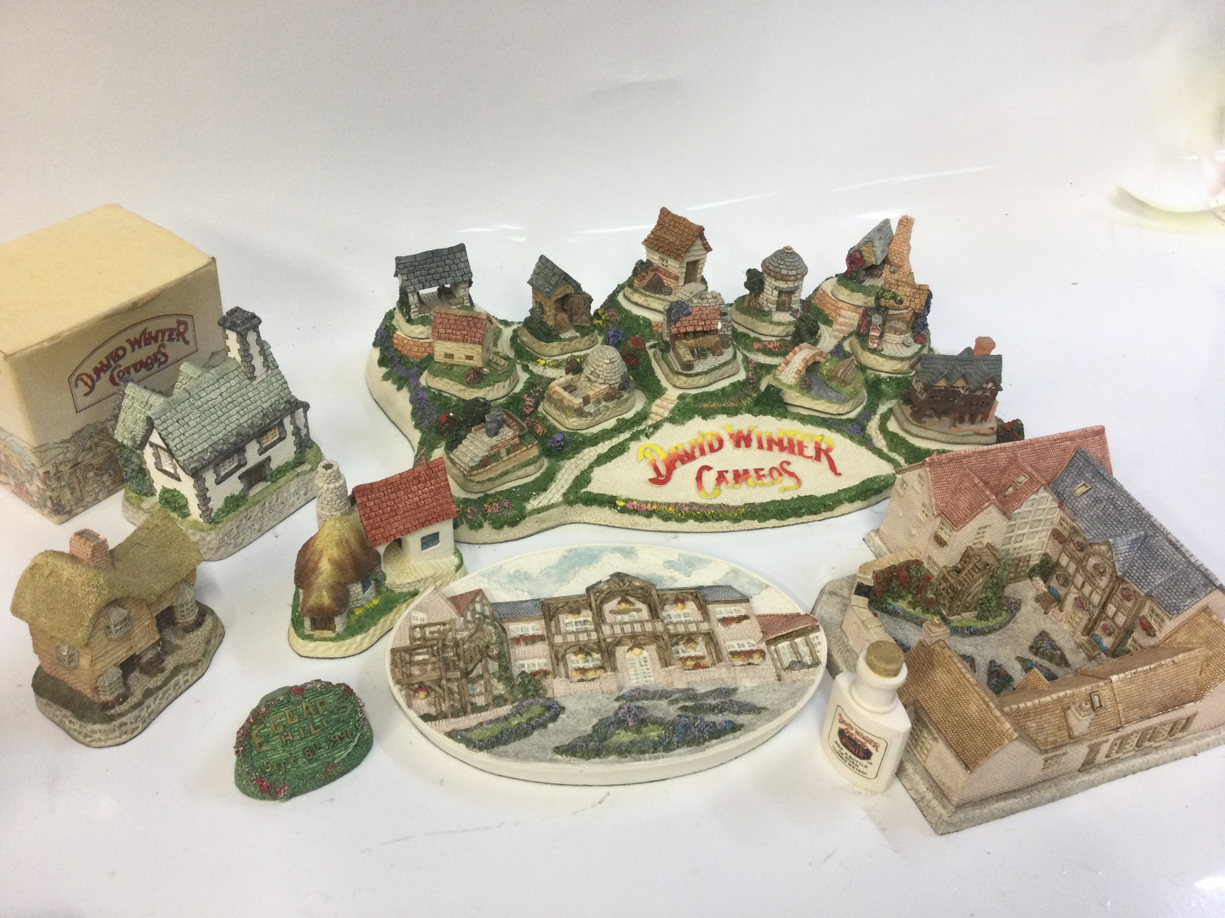 David Winter cottages, Eggars hill model and plaque 