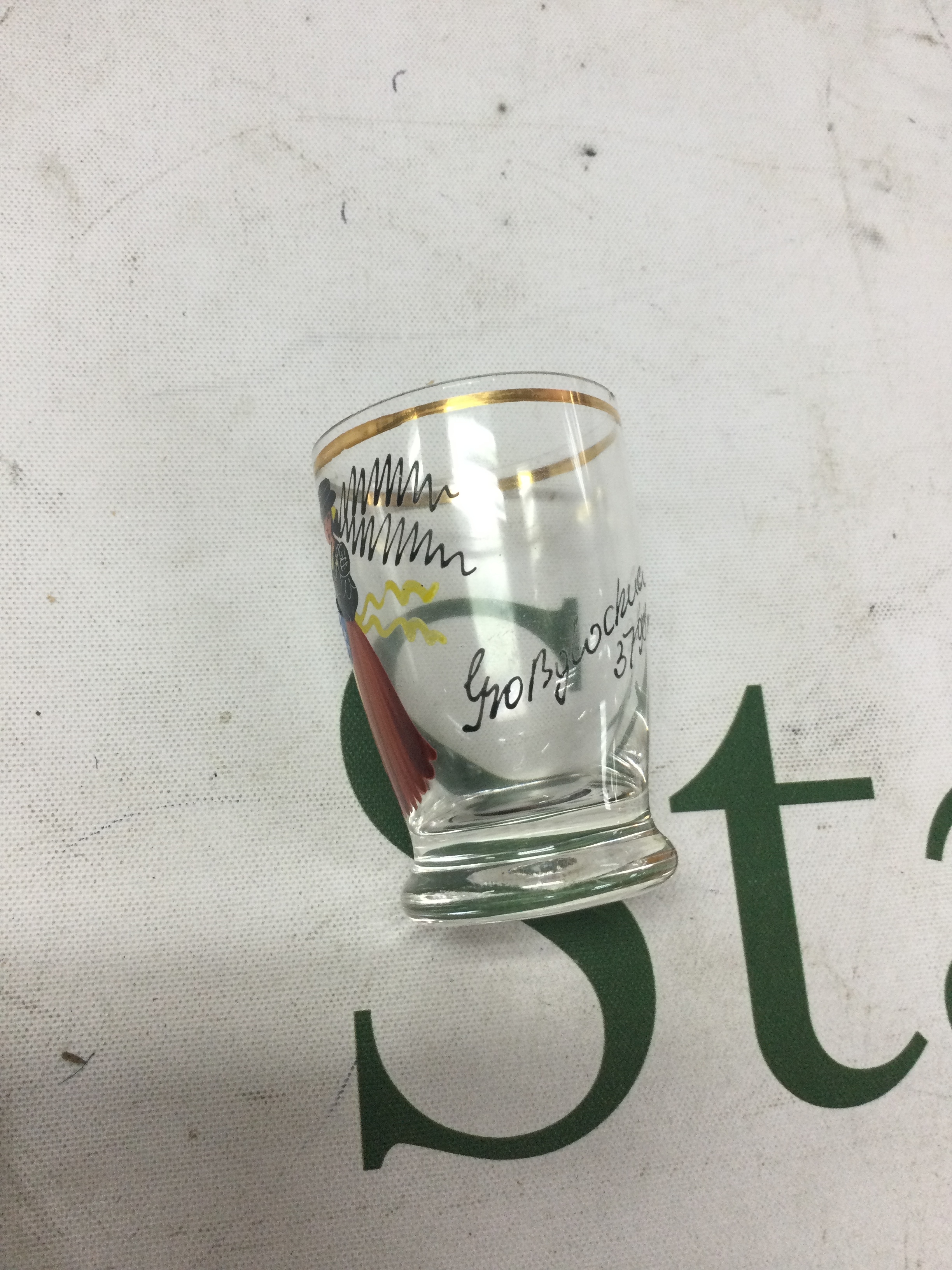 24 decorative shot/liquor glasses
