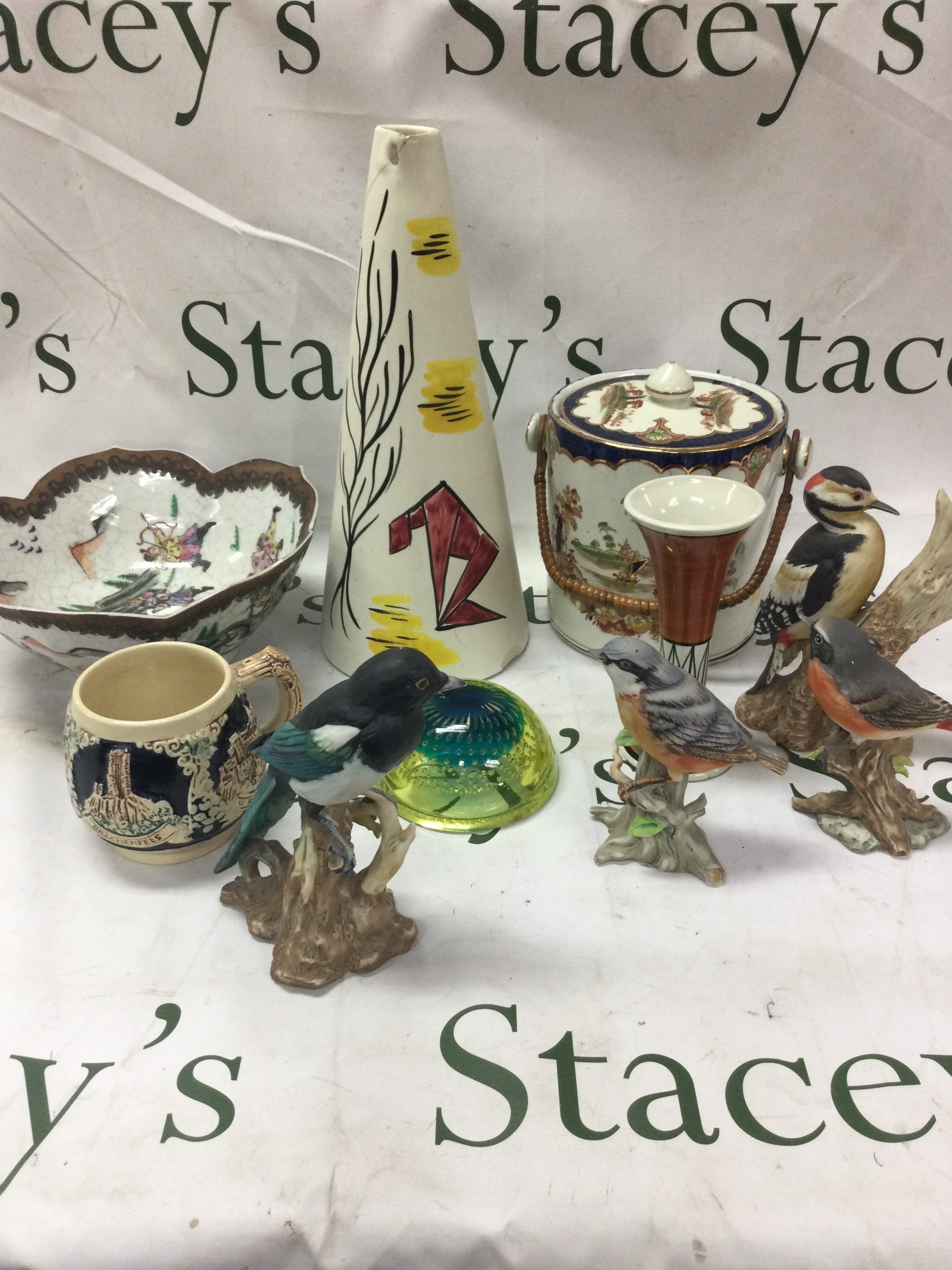 Mixed lot of ceramics including porcelain bird figures and decorative ceramics