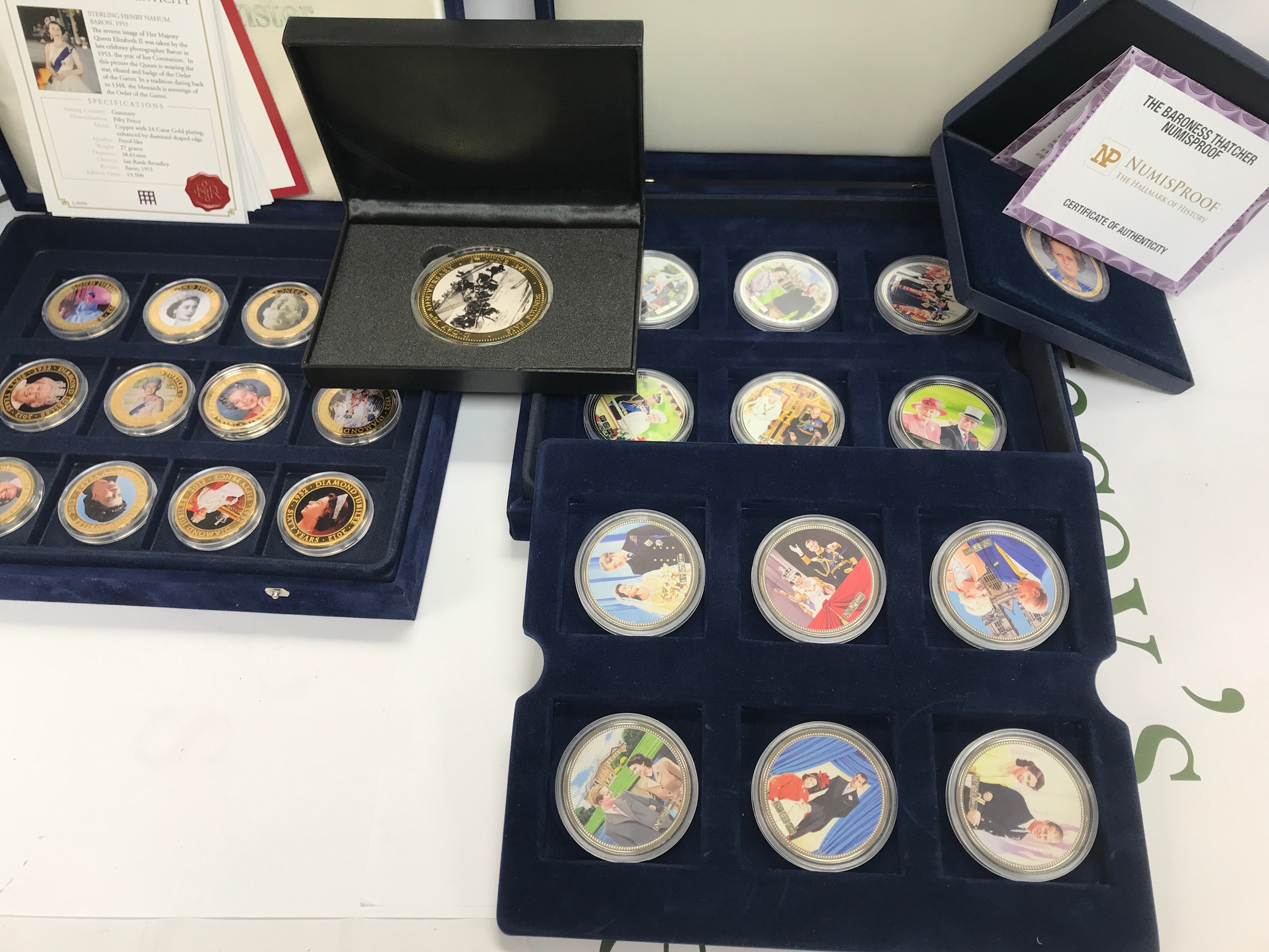 A Collection of assorted commemorative coinage including gold plated diamond jubilee set.