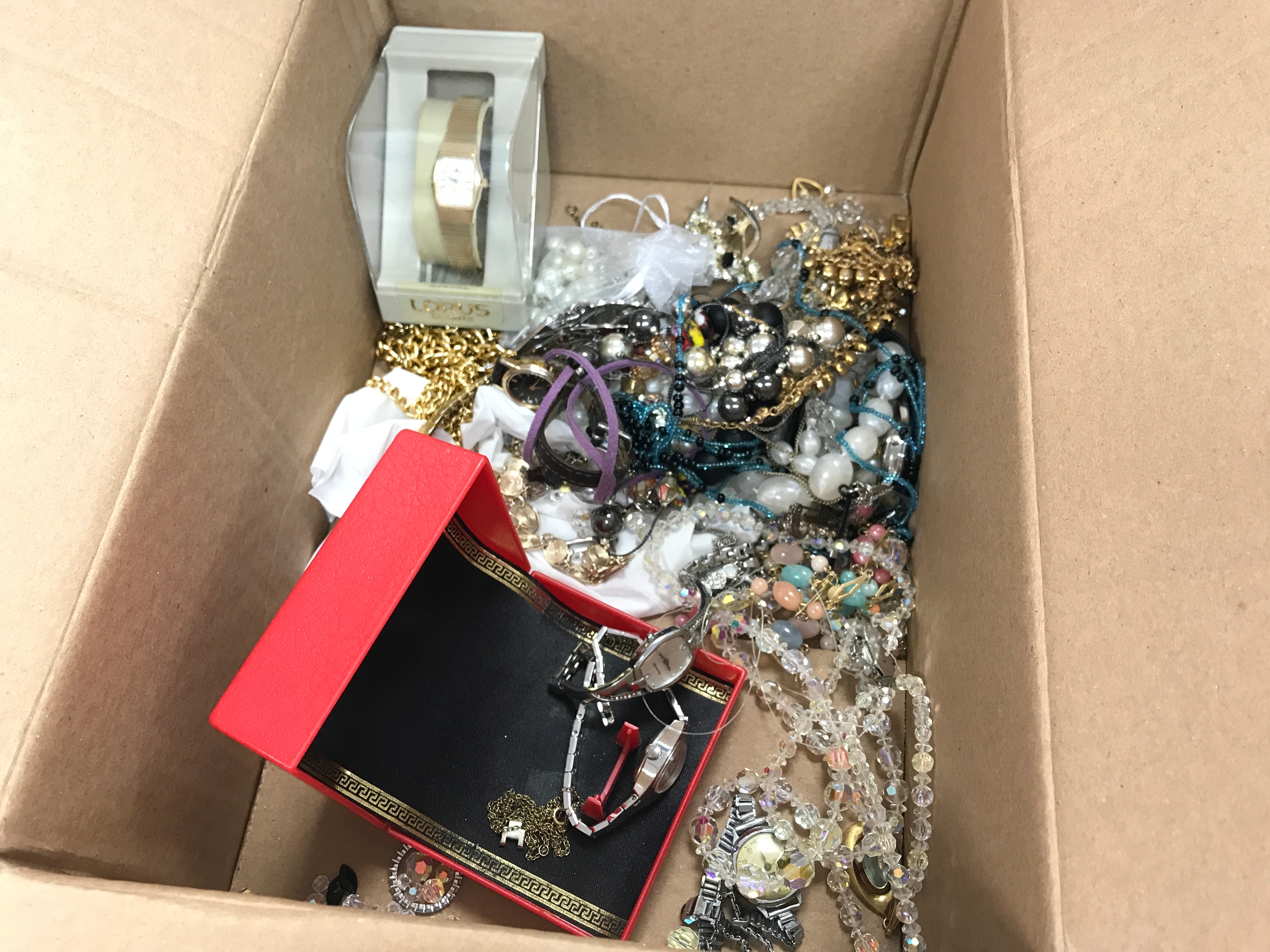 Small collection of assorted costume jewellery including a number of ladies watches.