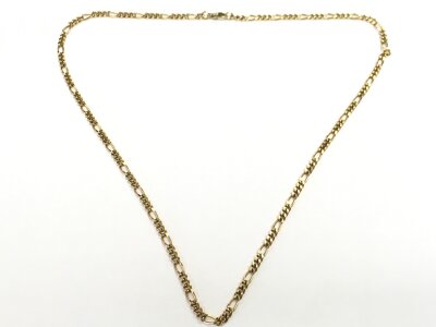 A 9ct gold necklace, 23cm long. 8.9g total weight