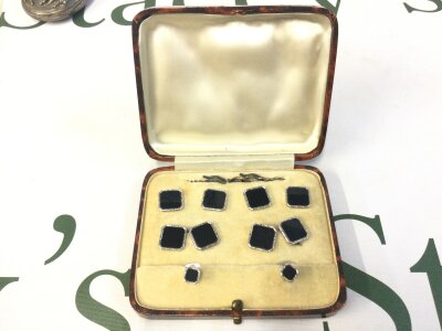 Silver gents cufflinks set in a fitted case NO RESERVE