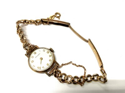 A vintage ladies 9ct gold Rotary wristwatch. 17.1g