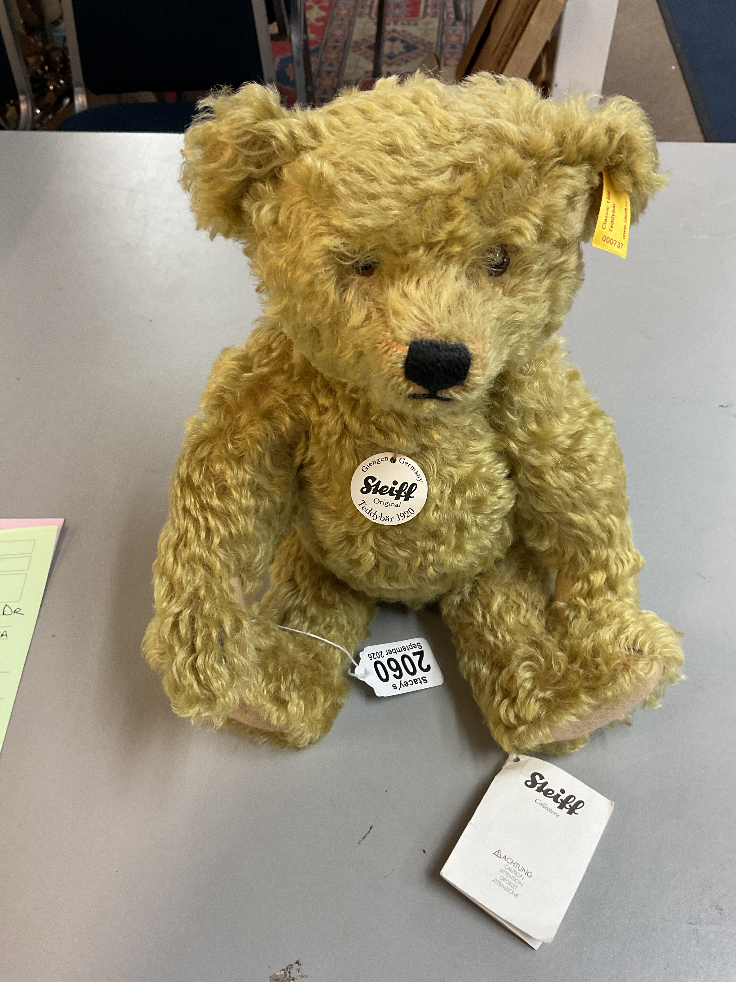 Steiff 1920 Teddy bear, full articulated arms, legs and head, and with growler.