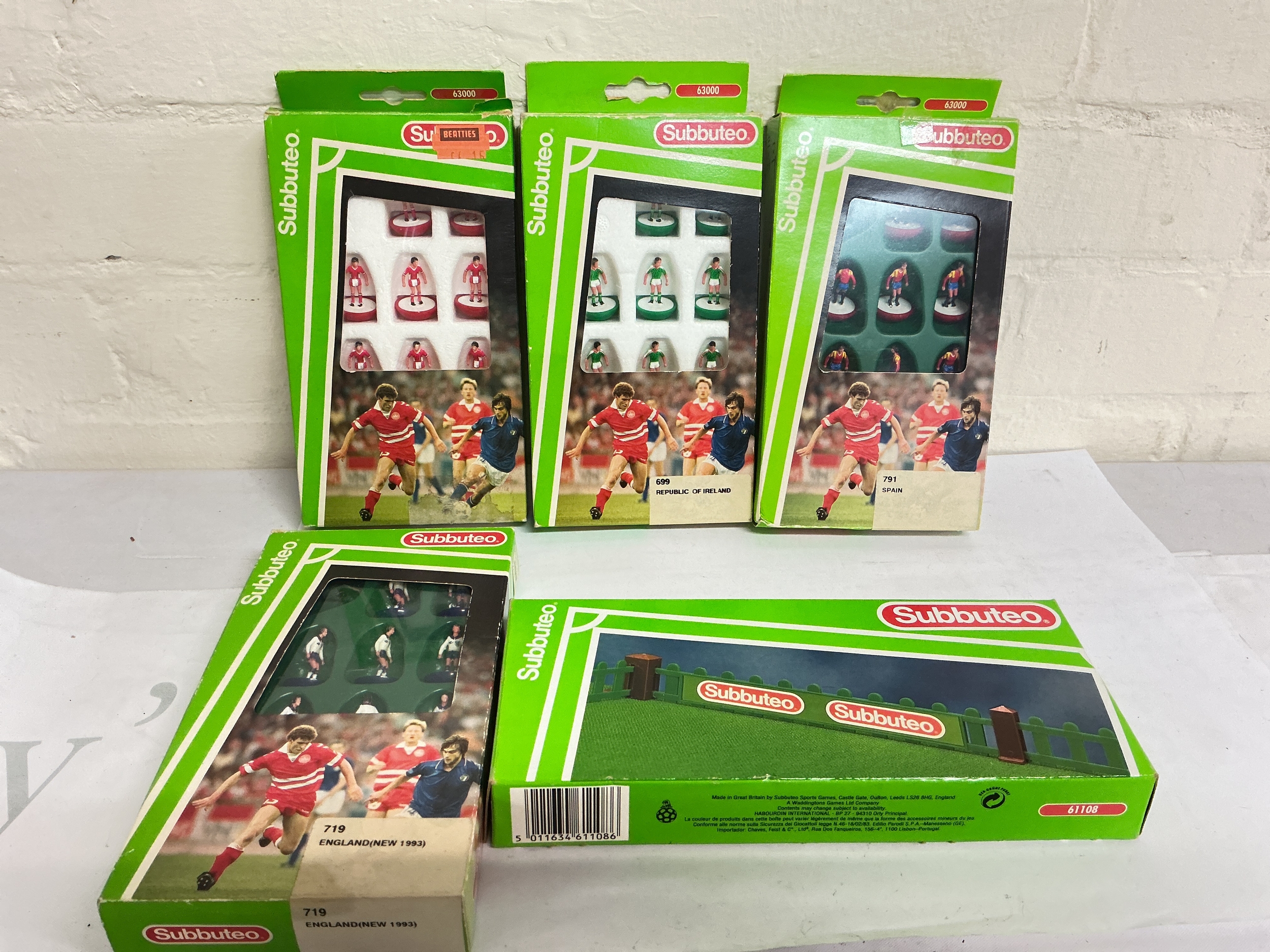 A Small Collection Of 4 Boxed Subbuteo Teams And Fences. No Reserve.