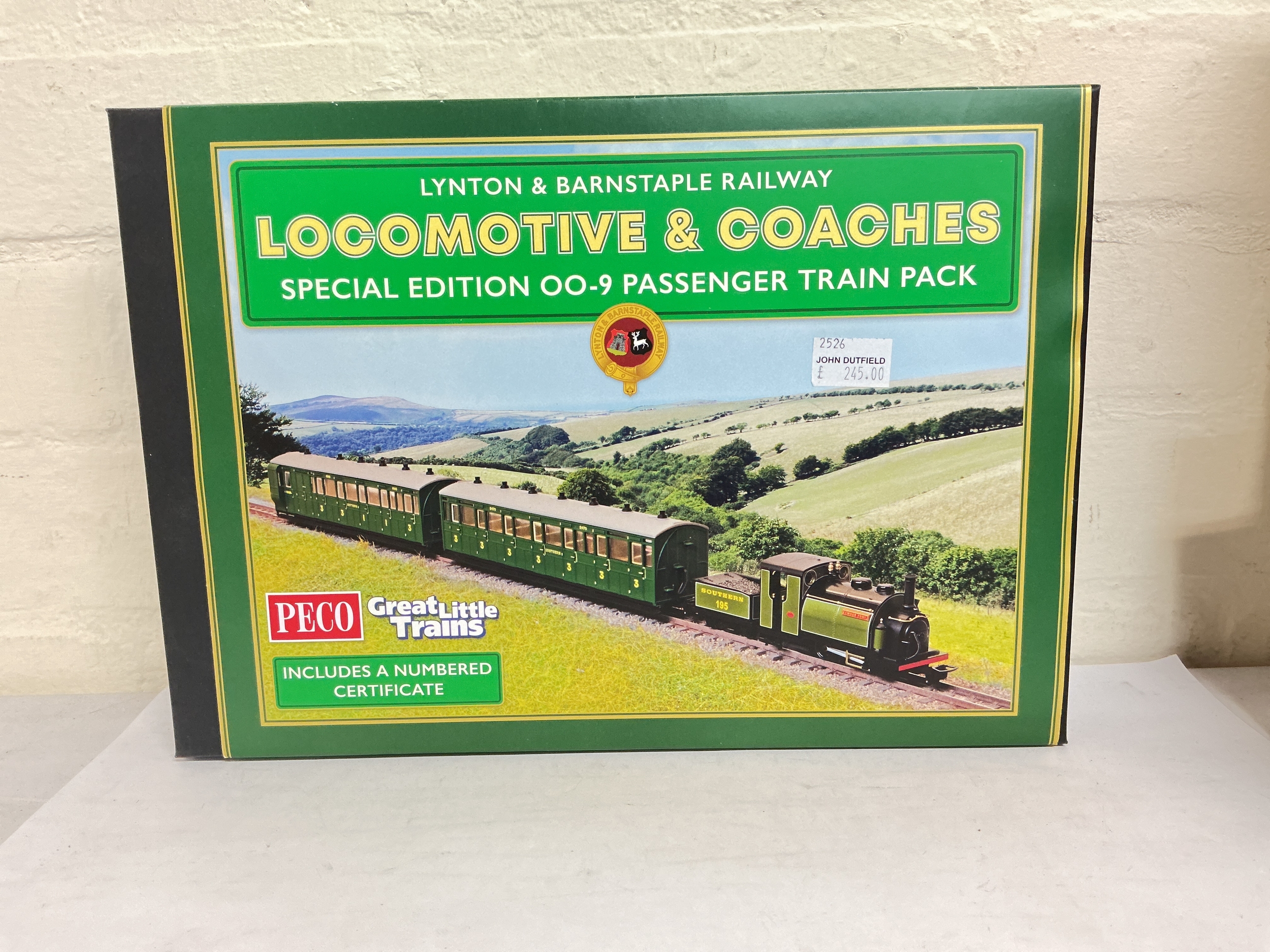 A Boxed Peco Narrow Gauge Linton And Barnstaple Railway Set. No Reserve.