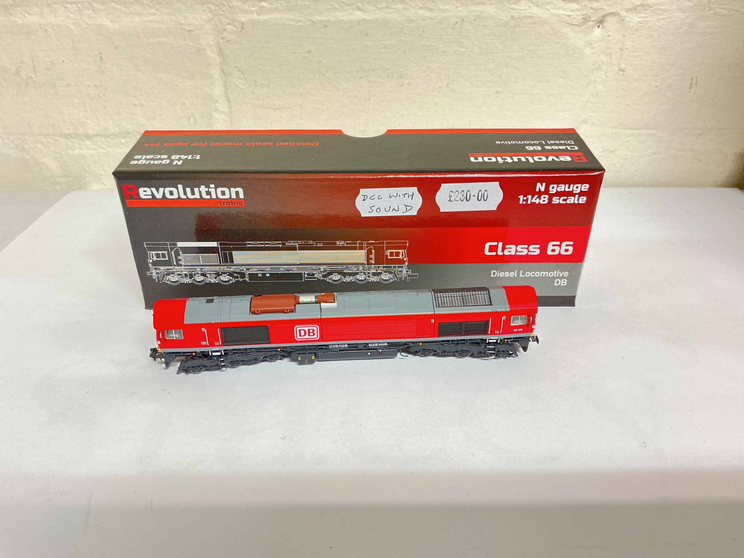 A Boxed Revolution Trains N Gauge Class 66 Diesel Locomotive D8. No Reserve.