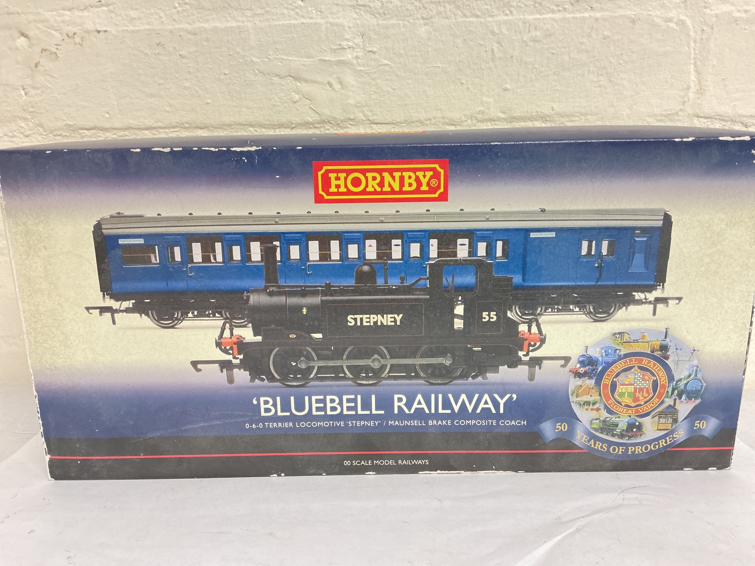 A Boxed Hornby 00 Gauge Bluebell Railway Pack  #R2891.