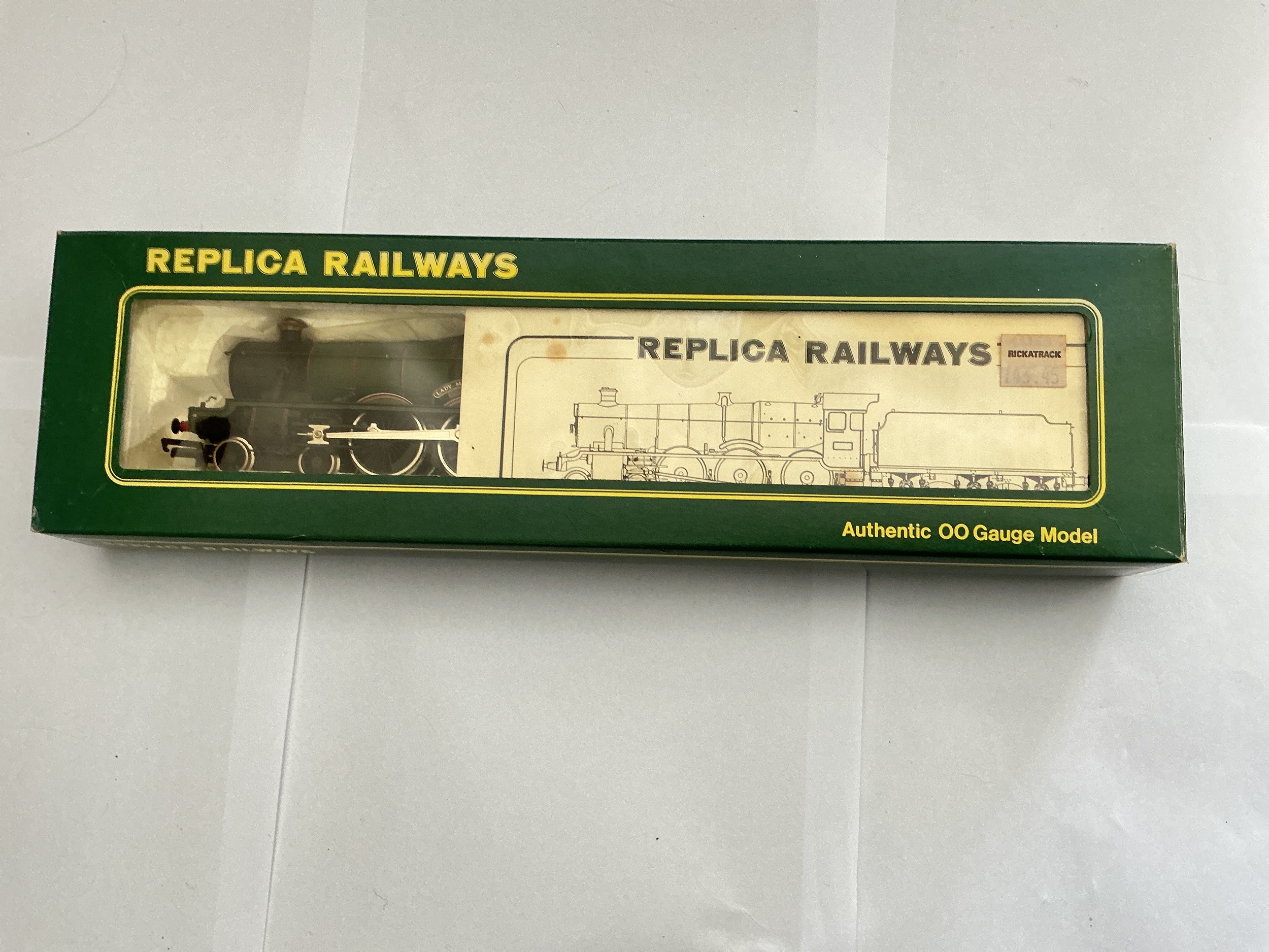 A Boxed Replica Railways 00 Gauge Locomotive. 11152 Modified Hall BR Green 7911 Lady Margaret Hall. No Reserve.
