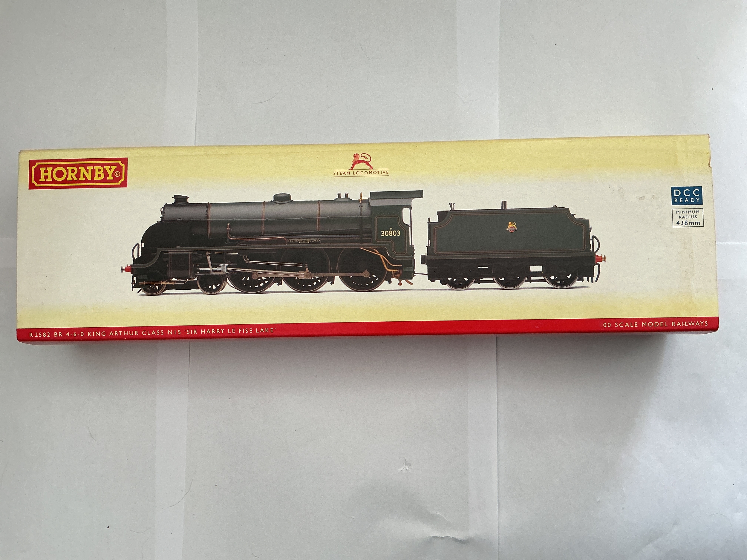 A Boxed Hornby BR 4-6-0 King Arthur Class N15 30803 Sir Harry Le Fise Lake 00 Gauge Locomotive. #R2582 DCC. No Reserve. 