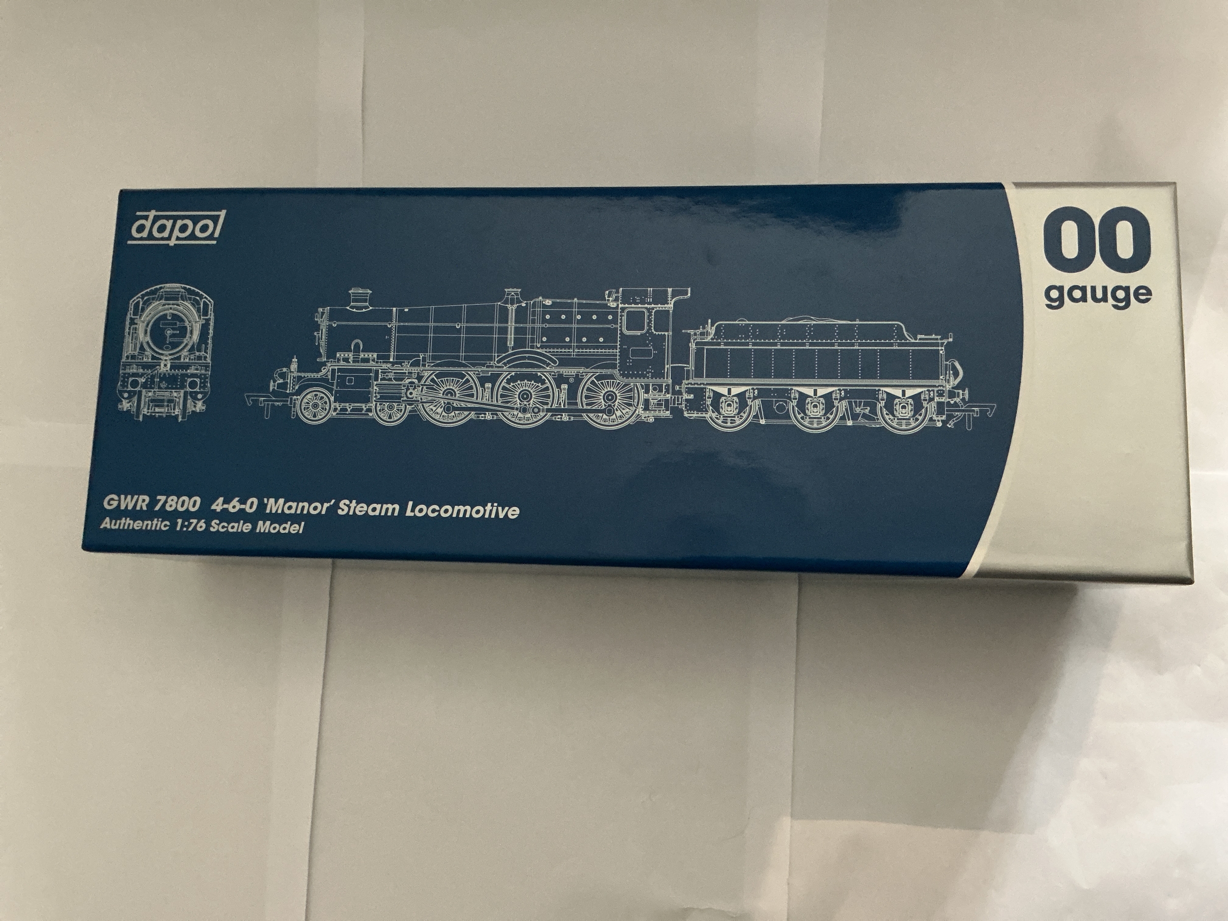 A Boxed Dapol GWR 7800 4-6-0 Lydham Manor 7827 BR Lined Green Late Crest Steam 00 Gauge Locomotive. 4S-001-007. No Reserve.