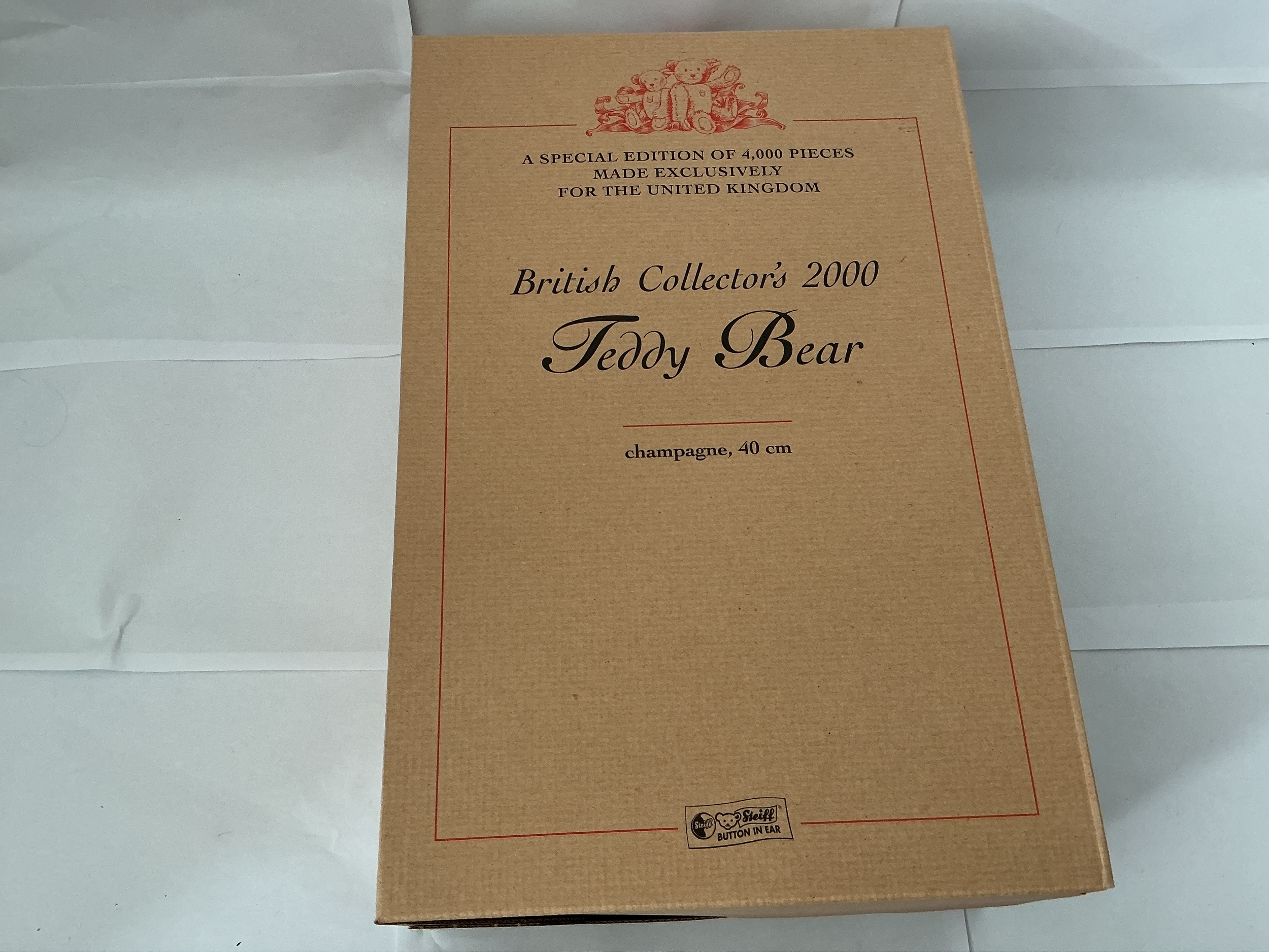 A Boxed British Collectors 2000 Champagne Steiff Teddy Bear. No Reserve. 