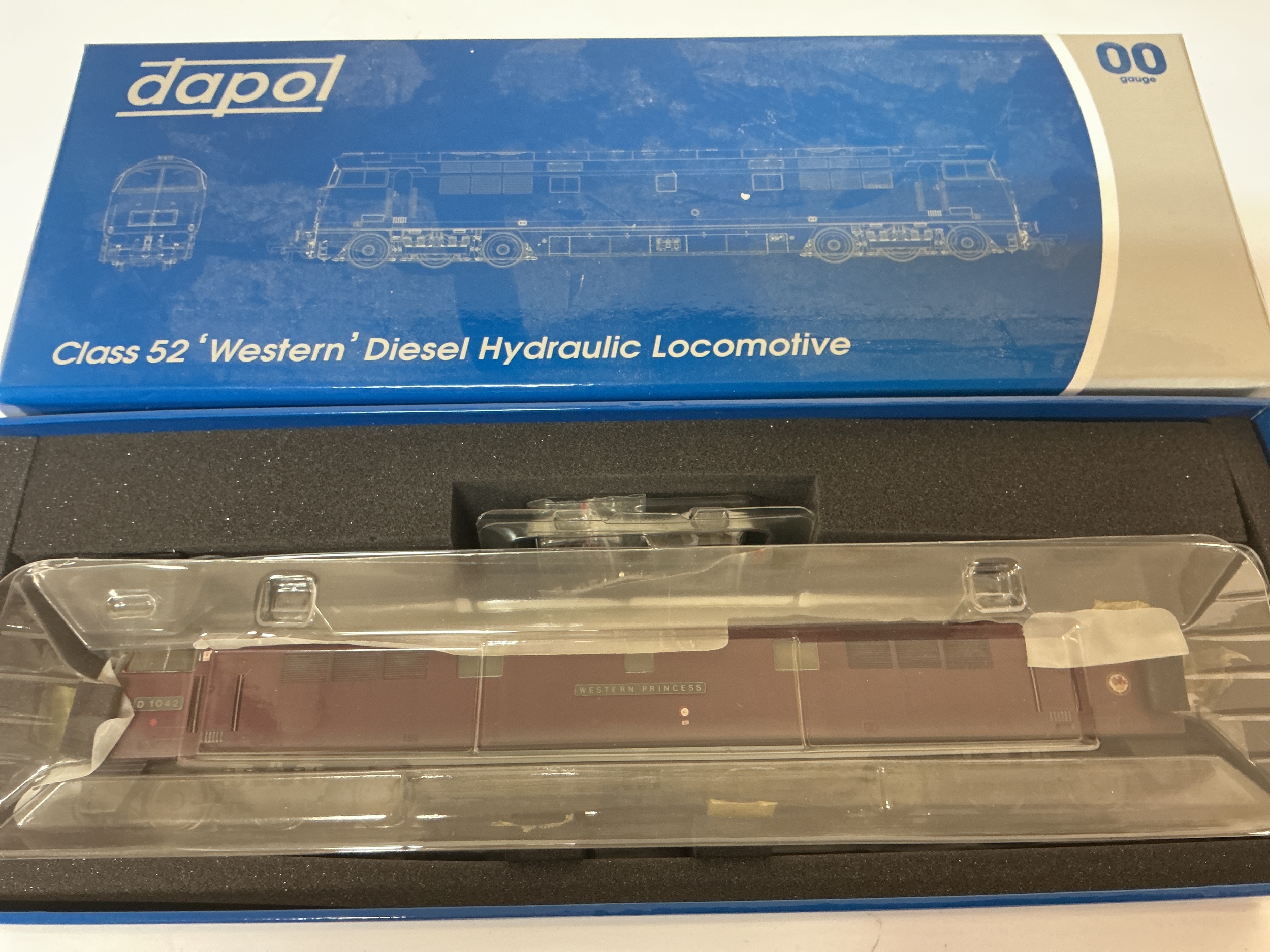 A Boxed Dapol 00 Gauge Class 52 Western Diesel Hydraulic Locomotive. No Reserve.