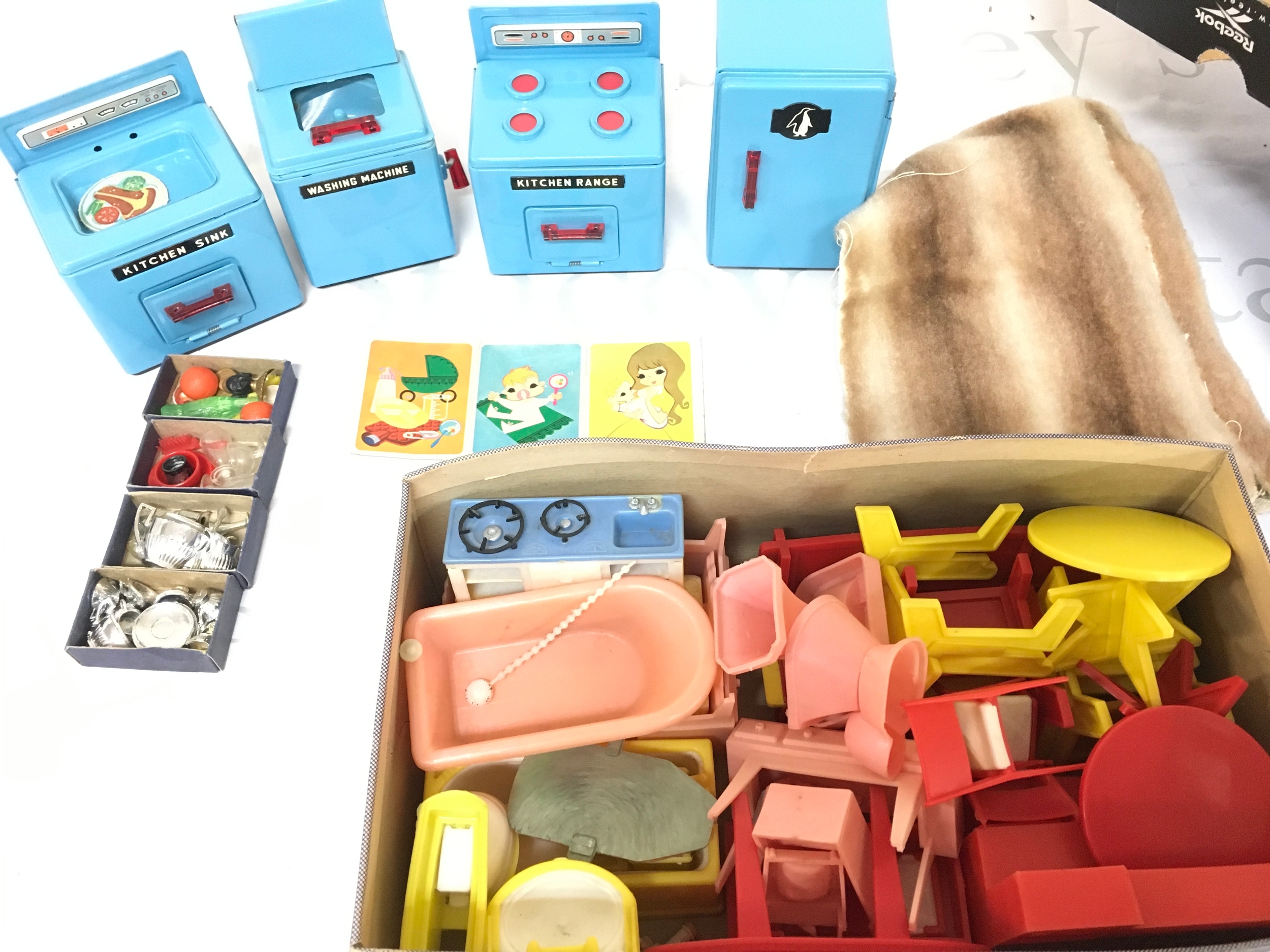 A Collection Of Vintage Dolls Kitchen Appliances And Dolls Furniture. No Reserve.