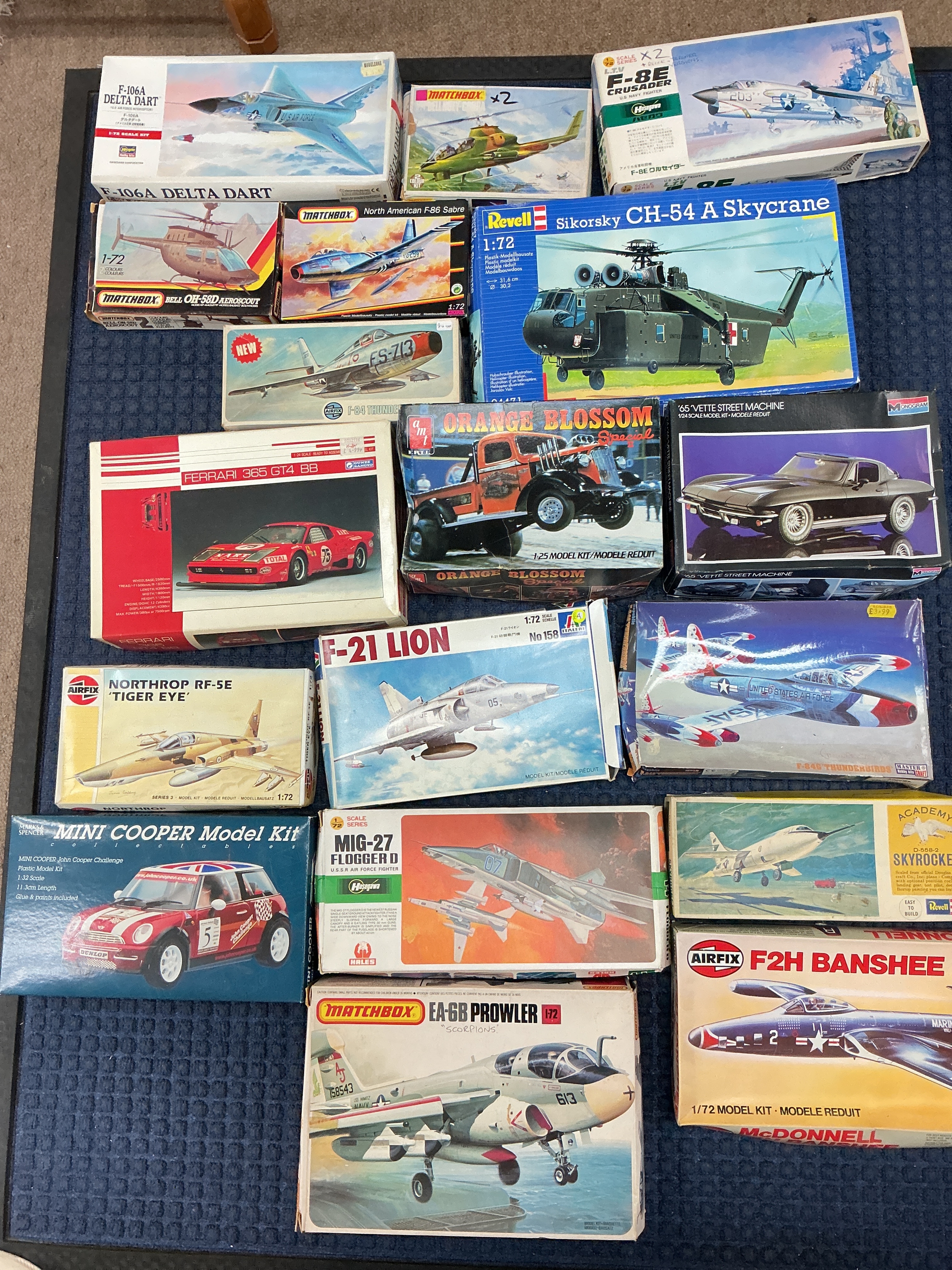 A Box Containing Plastic Model Kits Including Matchbox, AMT, Hawsegawa, Monogram, Airfix Etc. No Reserve.