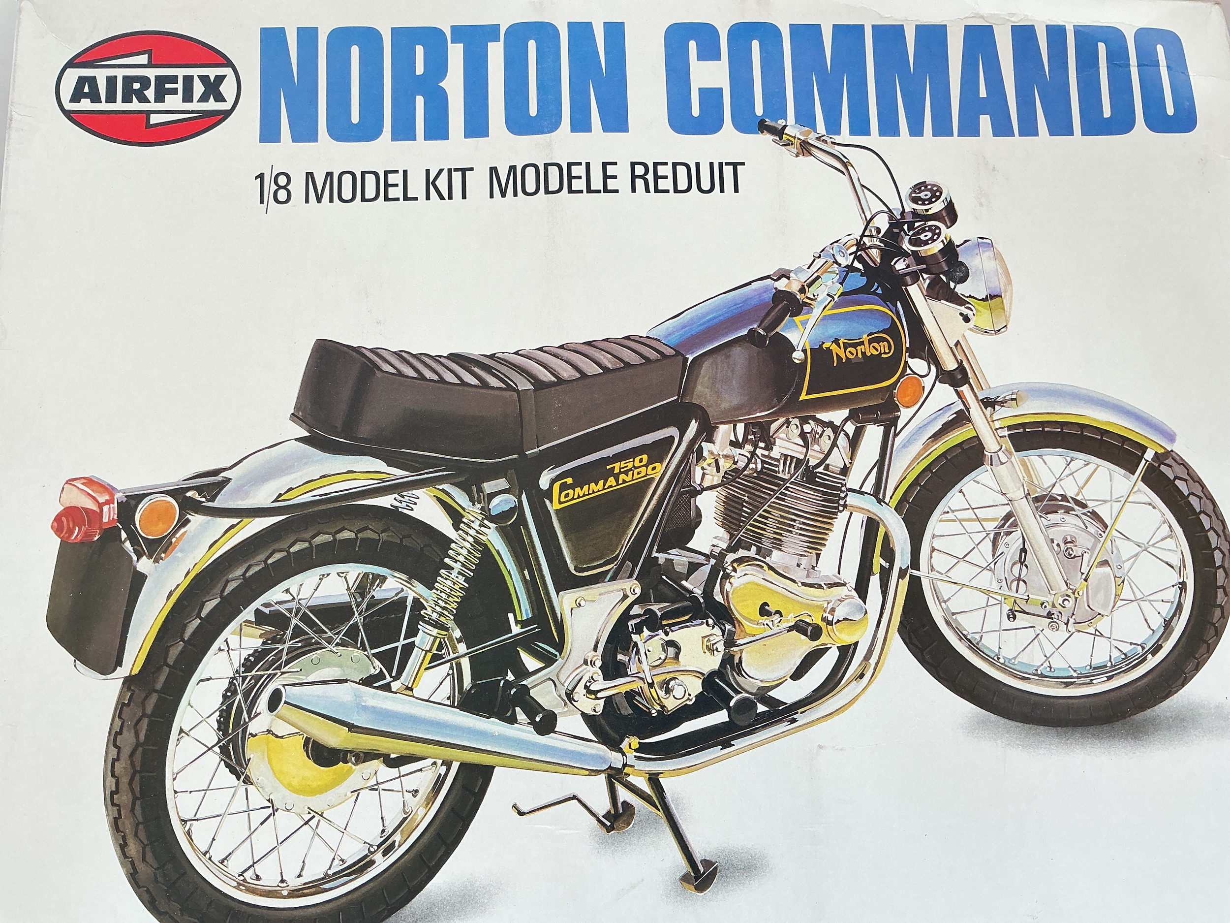 A Boxed Airfix Norton Commando 750 Motorcycle Model Kit 1/8 Scale.