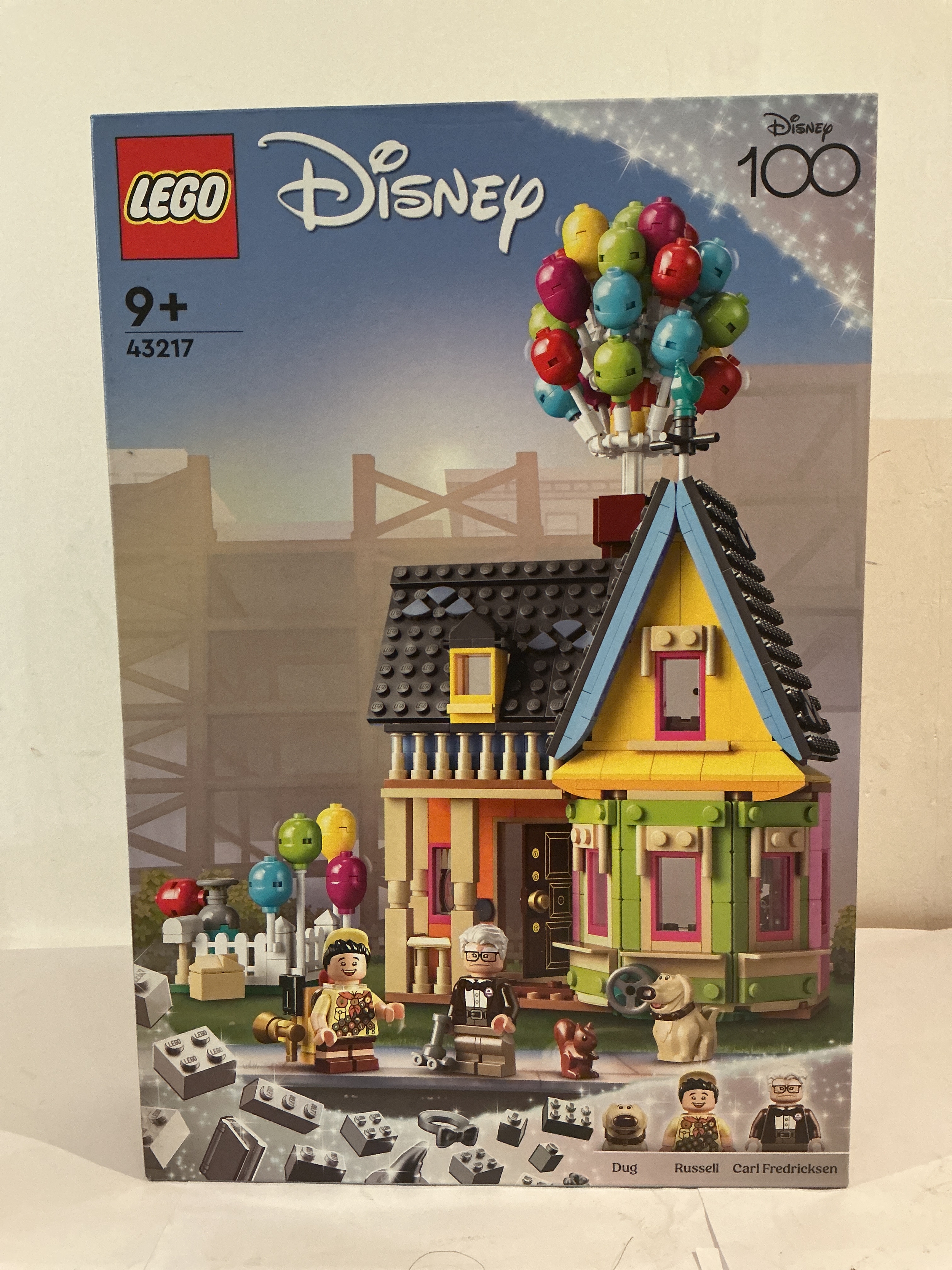 A Boxed And Sealed Lego Disney Up set #43217.