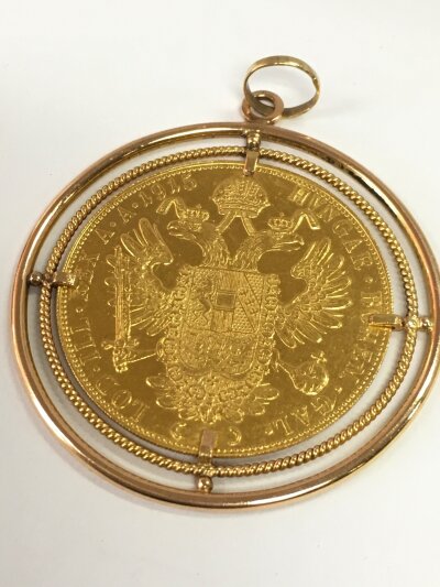 A 1915 Austrian 4 ducat gold coin in an unmarked gold mount. Total weight 24.8g