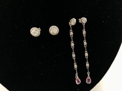 Two pairs of 9ct white gold earrings set with CZ
3.38g