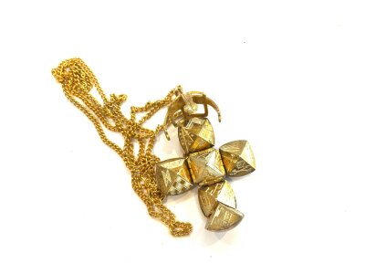 A Vinatage Masonic ball pendant and chain