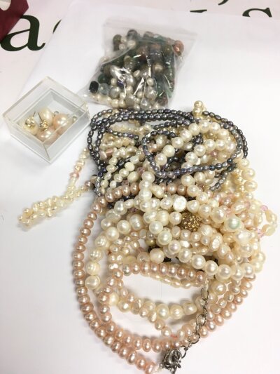 A Collection of freshwater pearls necklaces, earrings etc.