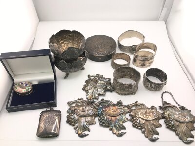A collection of assorted silver and white metal items including Vesta case Indian silver etc.