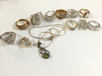 Silver rings, necklace, pendants. Total weight approximately 62g