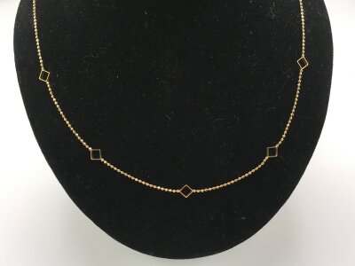 A 9ct yellow gold necklace. 2.37g