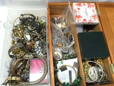 Two boxes of mixed costume jewellery including bracelets, necklaces etc. no reserve