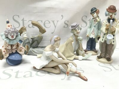 Five Lladro porcelain figures, dancer and clowns. No obvious damage or restoration