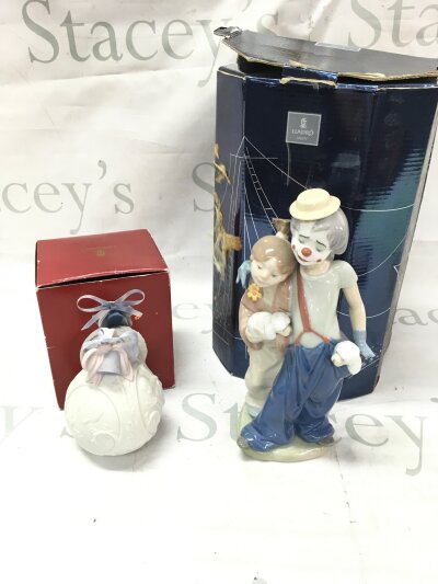 Lladro Pals Forever boxed porcelain figure group and a 2001 Christmas ball boxed. 11 & 23cm tall