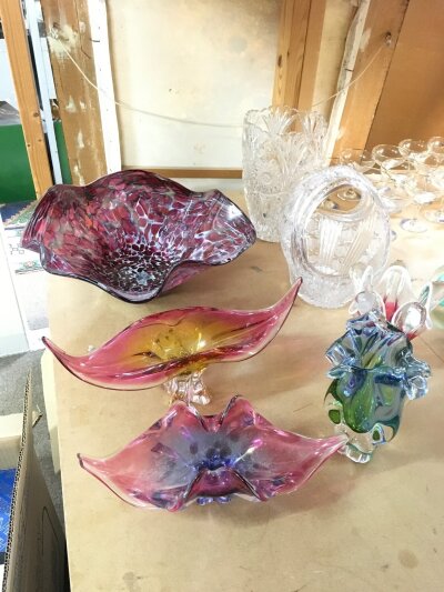 A Collection of modern glass Murano glass and cut glass (7)