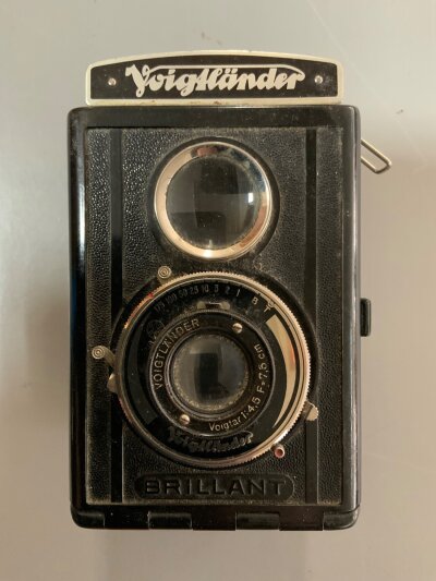 A Vintage Voigtländer Brilliant. 1932 Medium format camera.