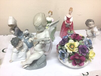 A Collection of Lladro and Doulton figures and a porcelain Aynsley flower arrangement. no obvious damage  (7)