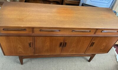a 6 plan sideboard : 
Length: 152 cm
Width: 46cm
Height::84 cm