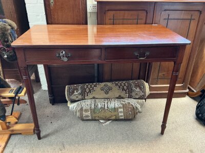 A Victorian mahogany 2 draw hall table, 41” x 30.5” x 20