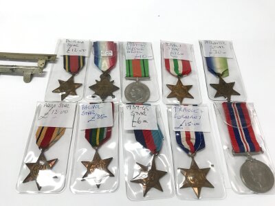A collection of WW1 & WW2 medals