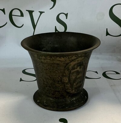 small 18th century bronze mortar used for grinding herbs, spices etc. Height of 9cm, Width of 7cm