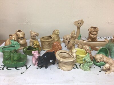 A collection of Vintage Sylvac animal ornaments no obvious damage