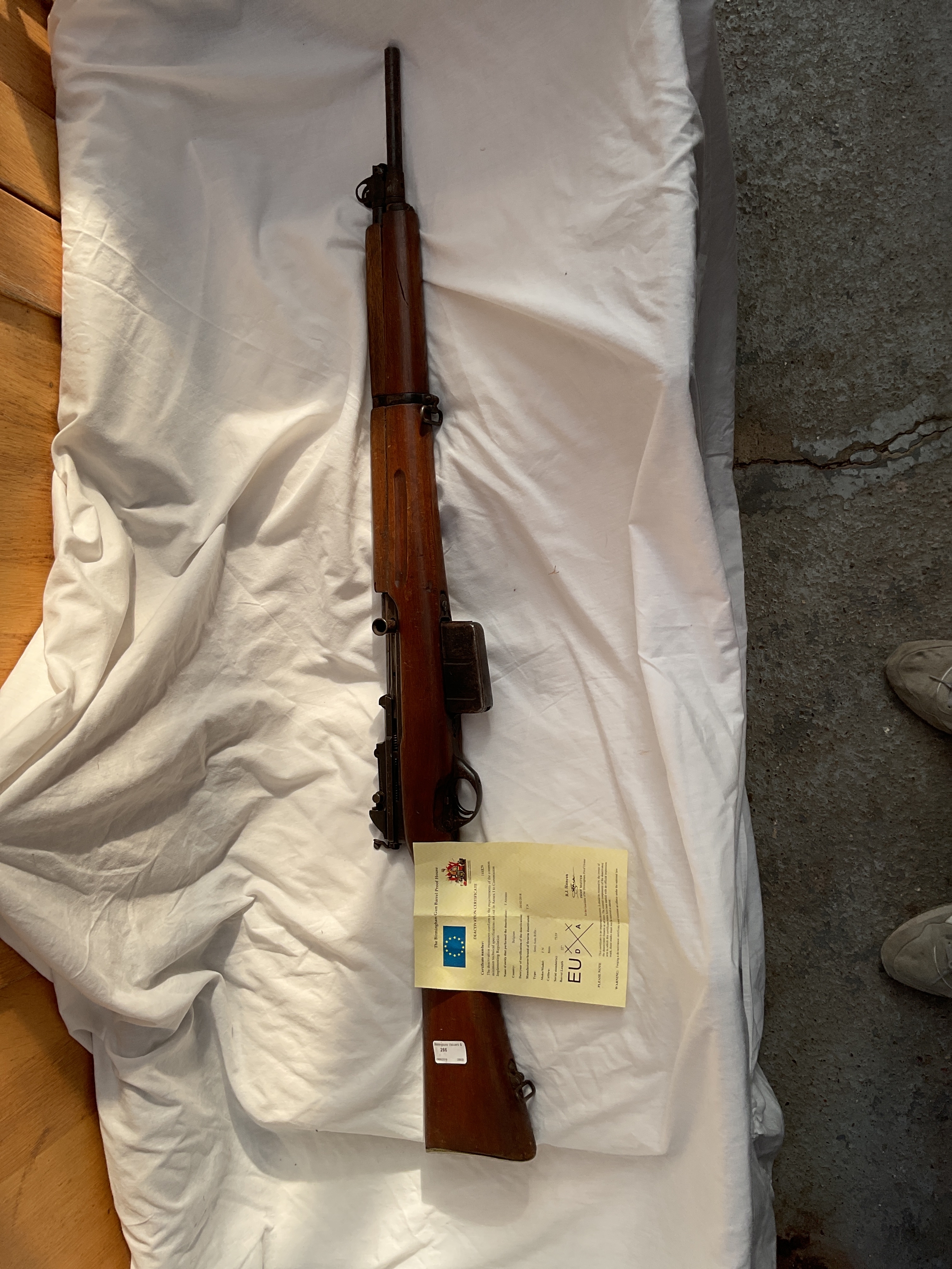 EU DEAC CERTIFICATED FN Self loading rifle Arabic markings.
