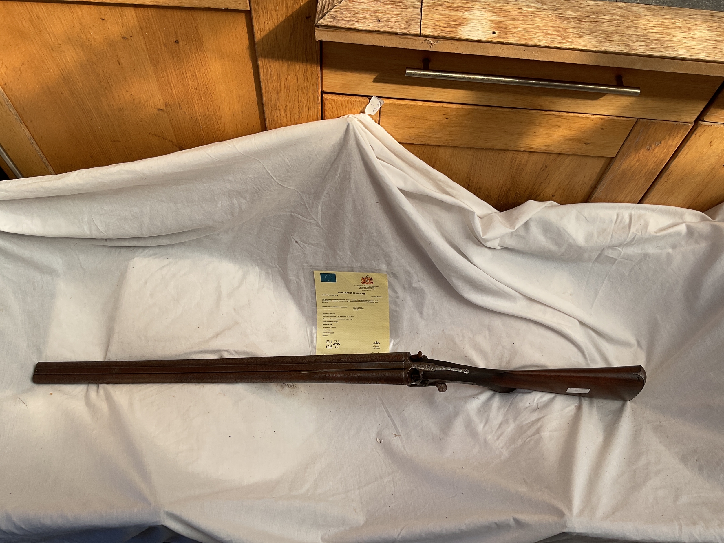 EU SPEC DEAC William Moore and Co double barrelled shotgun.