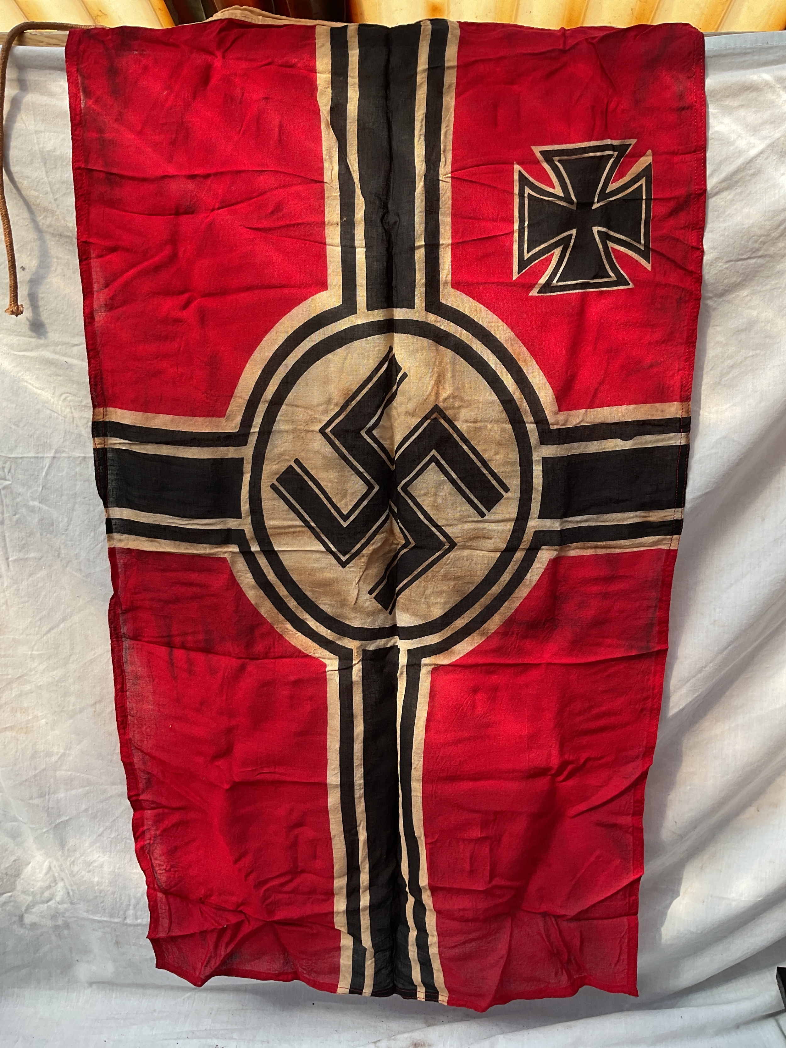 WWII German flag no markings. 51cm x 90 cm.