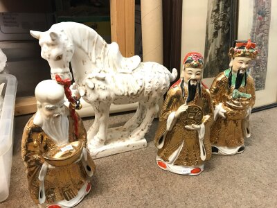 Three ceramic Chinese figures and a horse. No reserve