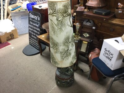 A German lamp base- NO RESERVE