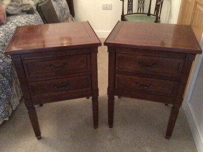 A Pair of quality beside cabinets maker Wills & Gambier a conforming head board and one other head board with applied mouldings. (4)